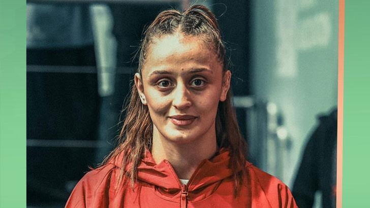 Selvi İlyasoğlu rakibini tuş etti, Riyad 2025'te bronz madalya kazandı