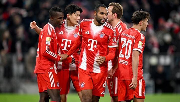 Bayern Münih'ten muhteşem geri dönüş! 2-0 geriye düşmüştü