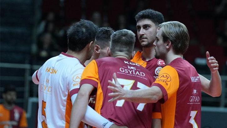 Galatasaray evinde set vermeden kazandı