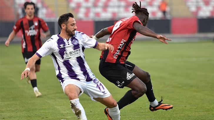 Van'da 1 puanı Bikoue kurtardı... Vanspor FK - Keçiörengücü maç sonucu 1-1