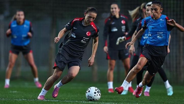A Milli Kadın Futbol Takımı, Arnavutluk maçına hazır