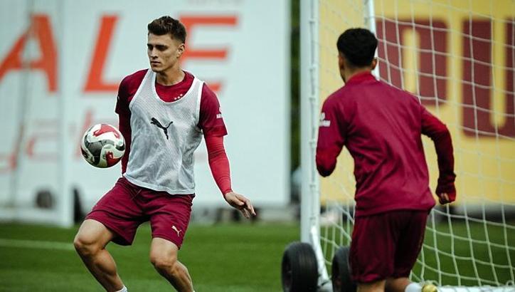 Galatasaray bugün yeniden toplanıyor