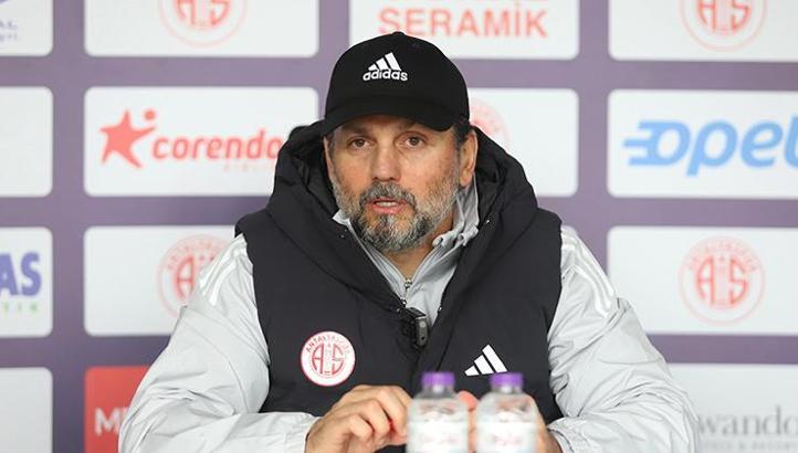 Antalyaspor Teknik Direktörü Erol Bulut'tan Safuri müjdesi