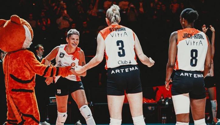 Eczacıbaşı Dynavit'in rakibi Olympiakos oldu