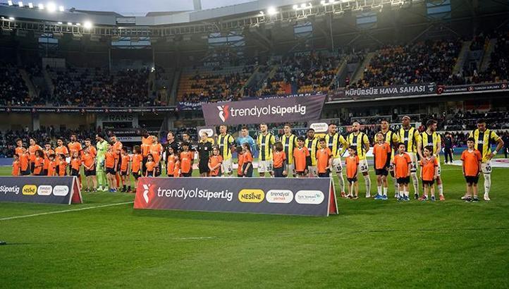 Başakşehir-Fenerbahçe maçında 5 yıldız yok!