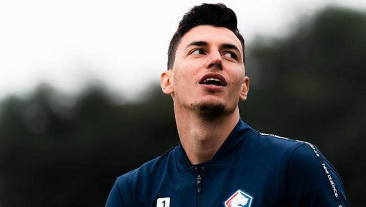 Berke Özer mania in France! He put on a show in Lille vs Marseille...