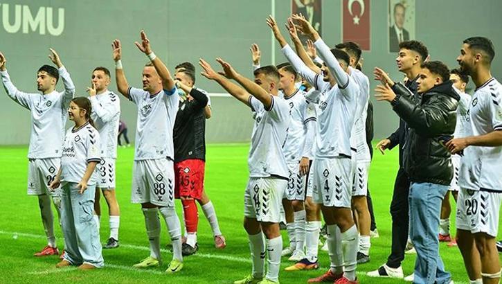 Altay, krizden 3 puan çıkarmayı başardı