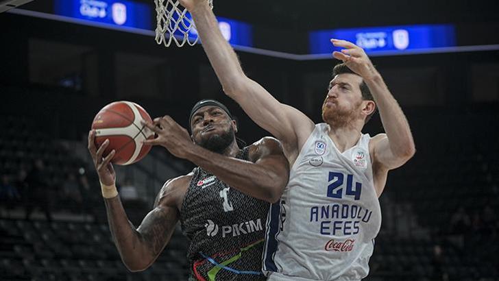 Anadolu Efes paramparça! Ligde üst üste 4. yenilgi... Aliağa Petkim Spor - Anadolu Efes maç sonucu 92-96