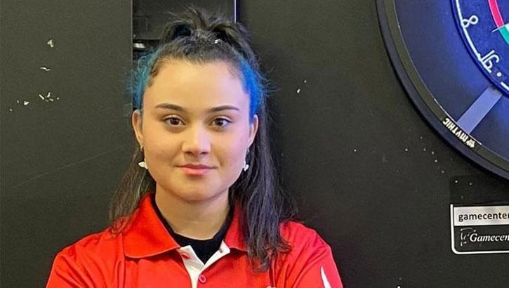 Milli dartçı Zehra Gemi'den altın madalya