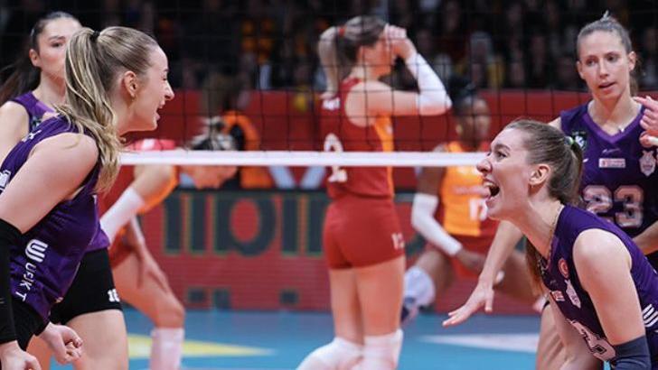 Beş setlik maç Zeren Spor'un... Zeren - Galatasaray Daikin maç sonucu 3-2