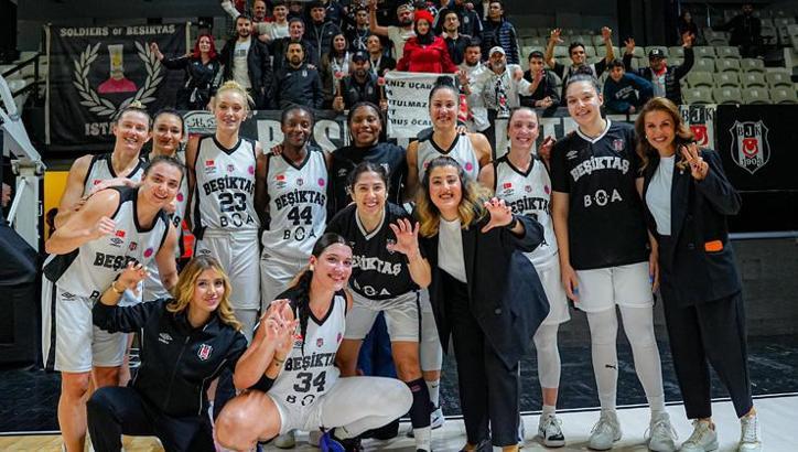 Beşiktaş'tan, Sopron Basket'e 16 sayı fark