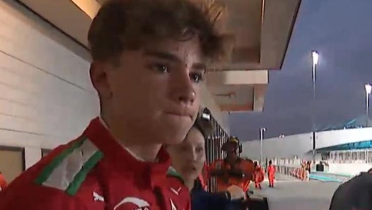 Alp Aksoy başarılarına bir yenisini daha ekledi! Formula Trophy'de şampiyon oldu