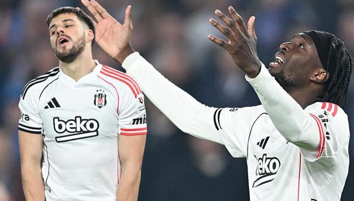 Beşiktaş 14 puanı hediye etti! Lider olabilirdi