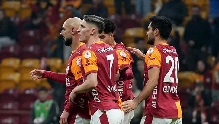 Galatasaray kupada Başakşehir'i ilk kez yendi