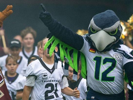 Seahawks Complete Historic Comeback to Overtake Rams in Overtime Thriller