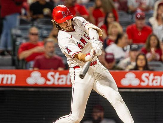 Red Sox Bolster Lineup with Star Acquisition in Active 2026 Offseason