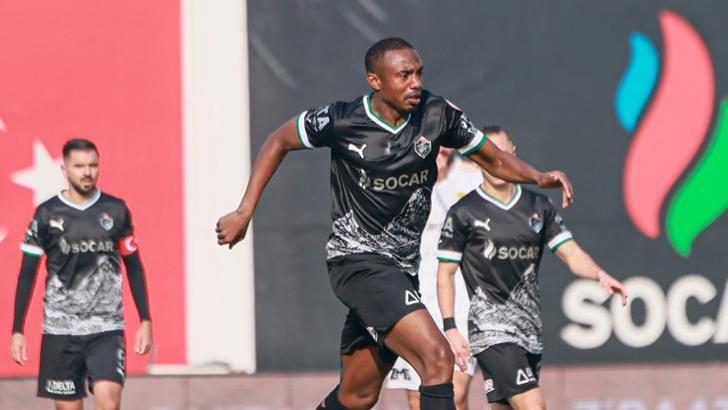 Iğdır FK, sahasında son dakikada yıkıldı! Iğdır FK - Aliağa FK maçı sonucu: 2-2