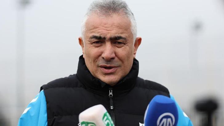 Sivasspor Teknik Direktörü Mehmet Altıparmak: Yeri dolmayacak oyuncu yok