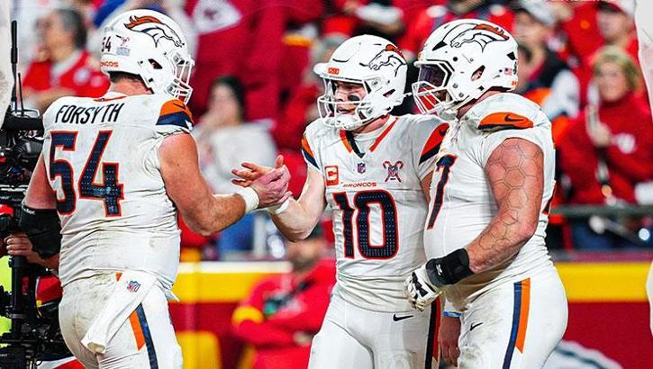 Broncos Hold Off Chiefs in Week 17 to Maintain AFC’s Top Playoff Seed