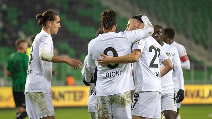 Manisa FK deplasmanda 2 golle güldü