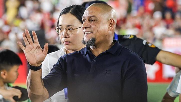 Fenerbahçe'nin eski yıldızı hastaneye kaldırıldı! İşte Roberto Carlos'un sağlık durumu..