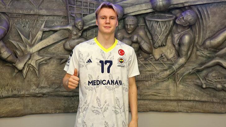 Luka Marttila resmen Fenerbahçe Medicana'da! Sarı-Lacivertliler'e Finlandiyalı smaçör
