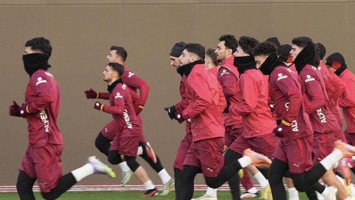 Galatasaray derbinin hazırlıklarını sürdürdü