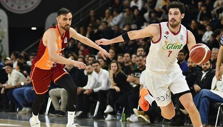 Galatasaray'ı yenen Manisa Basket nefes aldı