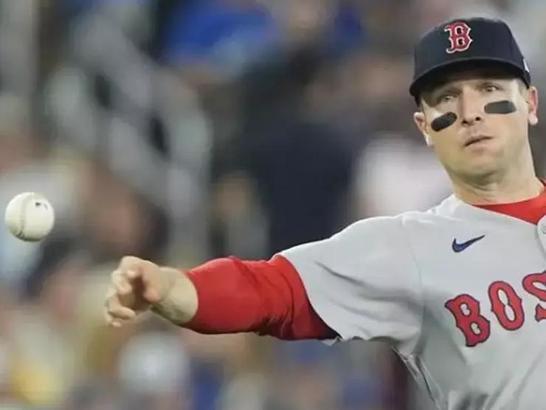 Where Is Left Field in Baseball? Field Positions Explained