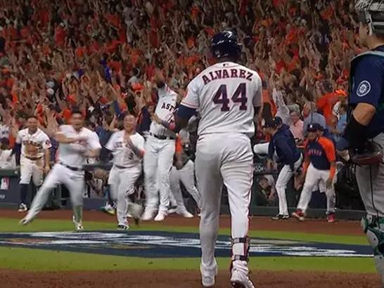 Where Is Left Field in Baseball? Field Positions Explained