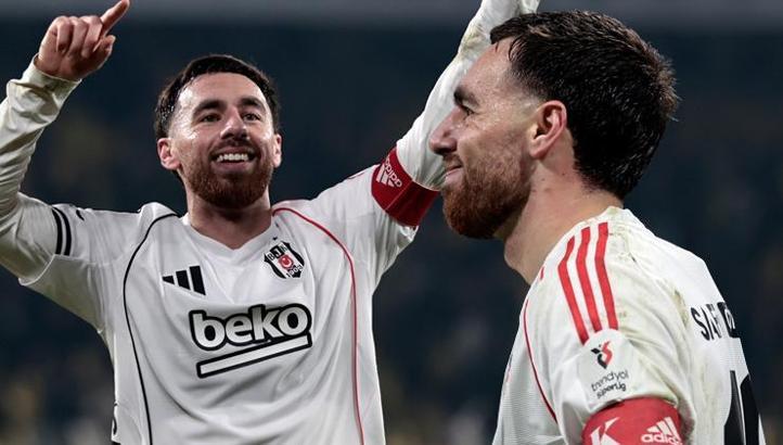 Orkun Kökçü Beşiktaş'ın transferinin ipucunu verdi! 'Konuştum, ben de bekliyorum'
