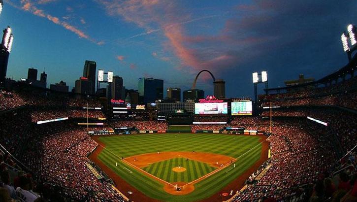 How Many Bases Are in a Baseball Diamond? Field Layout Explained