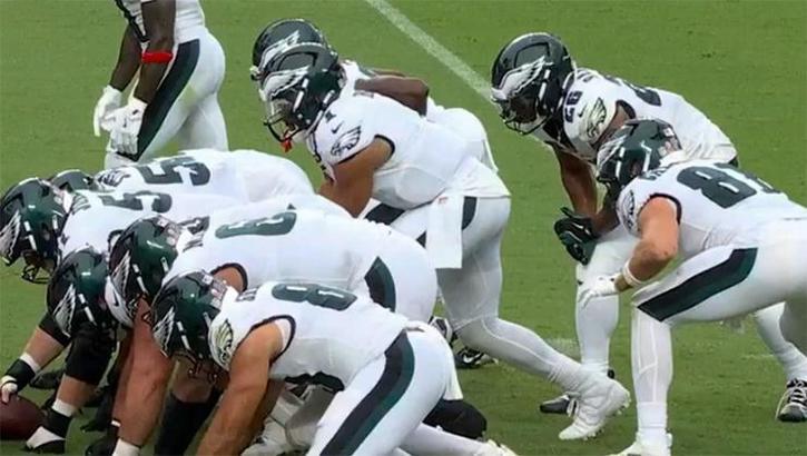 Defending Champions Eagles Fall Short in Wild-Card Playoff Heartbreaker