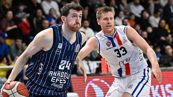 Anadolu Efes, Büyükçekmece deplasmanında son nefeste kazandı! (Maç Sonucu 85-87)