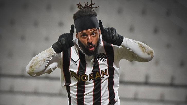 Diony'den Ümraniye'ye altın değerinde gol... Manisa FK - Ümraniyespor maç sonucu 1-0