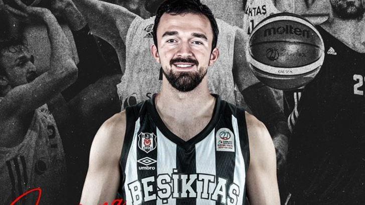 Sertaç Şanlı Beşiktaş'a geri döndü, milli pivot resmen açıklandı