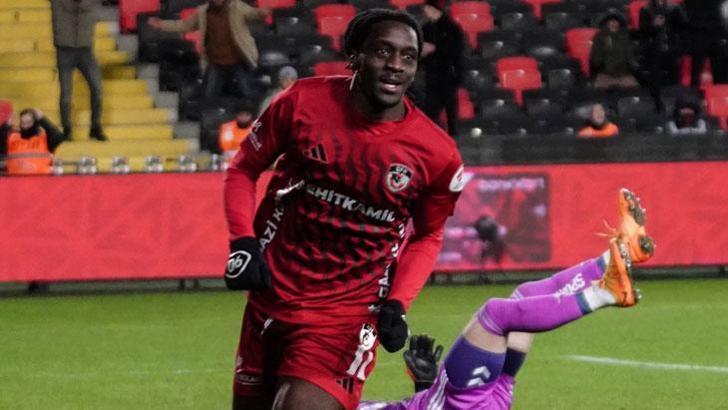 Lungoyi 87'de attı, Gaziantep kupada 3 puanla tanıştı... Gaziantep FK - Kocaelispor maç sonucu 1-0