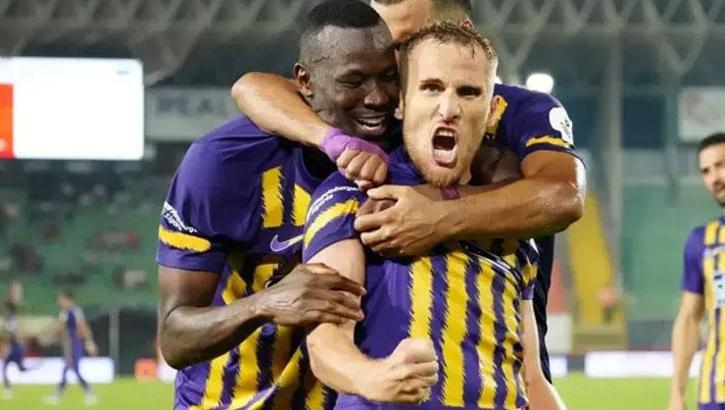 ikas Eyüpspor'da Samu Saiz ile yollar ayrıldı