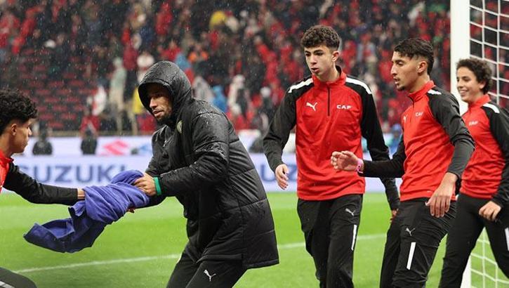 Şampiyon Senegal, CAF tarafından kınandı