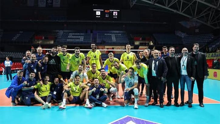 Fenerbahçe Medicana'ya tur için 2 set yetiyor!