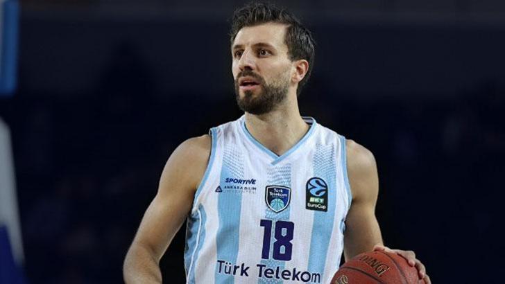 Türk Telekom EuroCup'ta ilk 6'yı garantiledi, Doğuş Özdemiroğlu'ndan double double