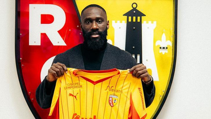Arthur Masuaku Sarı-Kırmızılılar'a imzayı attı