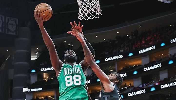 Boston Celtics Houston Rockets'i deplasmanda yendi