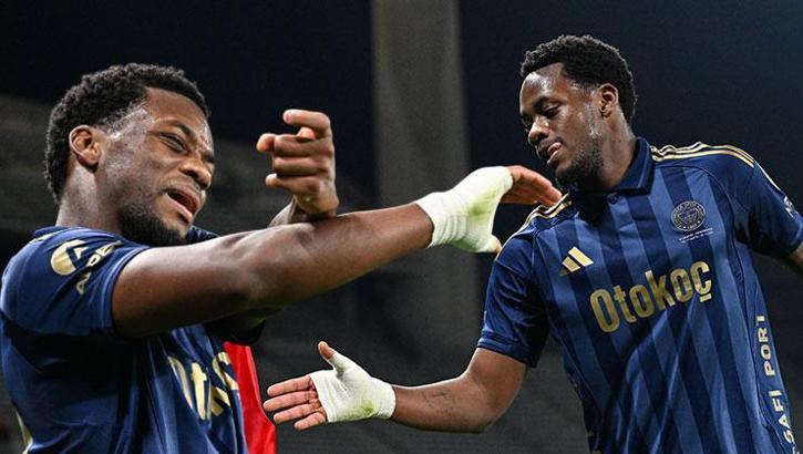 Fenerbahçe'de bir ayrılık daha yaşandı! Yıldız oyuncu sessiz sedasız İstanbul'dan ayrıldı...