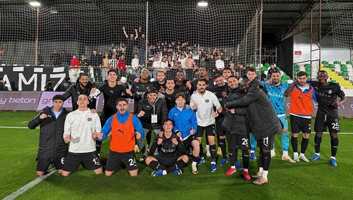 Manisa FK Play-Off'a göz kırptı!