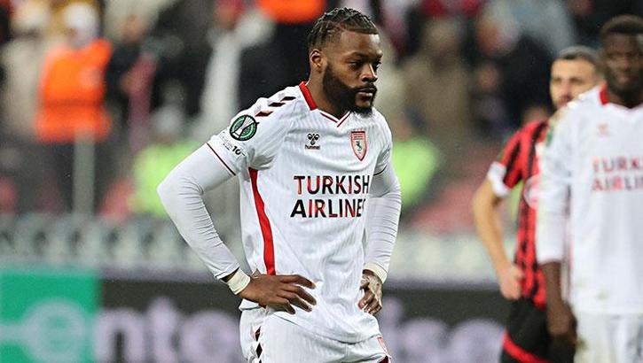 Samsunspor'un yıldızı Olivier Ntcham: 'Harika bir galibiyet aldık'