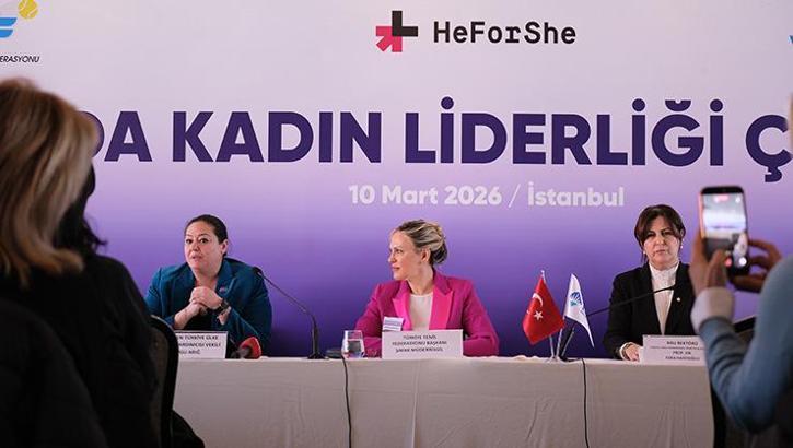 Tenis Federasyonu başkanı Şafak Müderrisgil 'Sporun toplumu dönüştürme gücünün büyüdüğüne inanıyoruz'