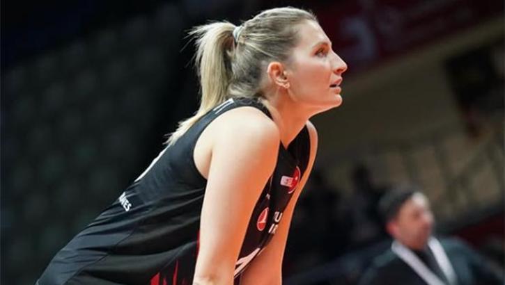 Sultanlar Ligi'nde Zeren Spor'dan Anna Nicoletti hamlesi