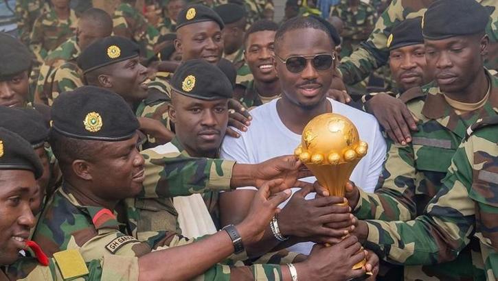 Senegal-Fas arasında kriz büyüyor! Afrika Kupası'nı orduya teslim etti 'Almak isteyen gelsin denesin'