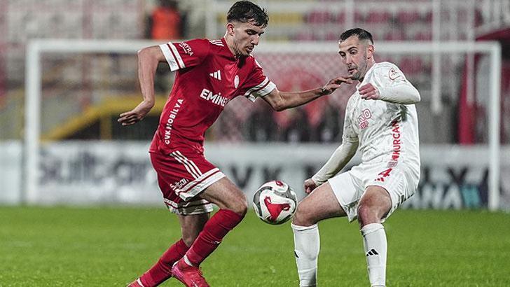 Anadolu yakası ilçe derbisinde gol sesi çıkmadı... Ümraniyespor - Pendikspor maç sonucu 0-0